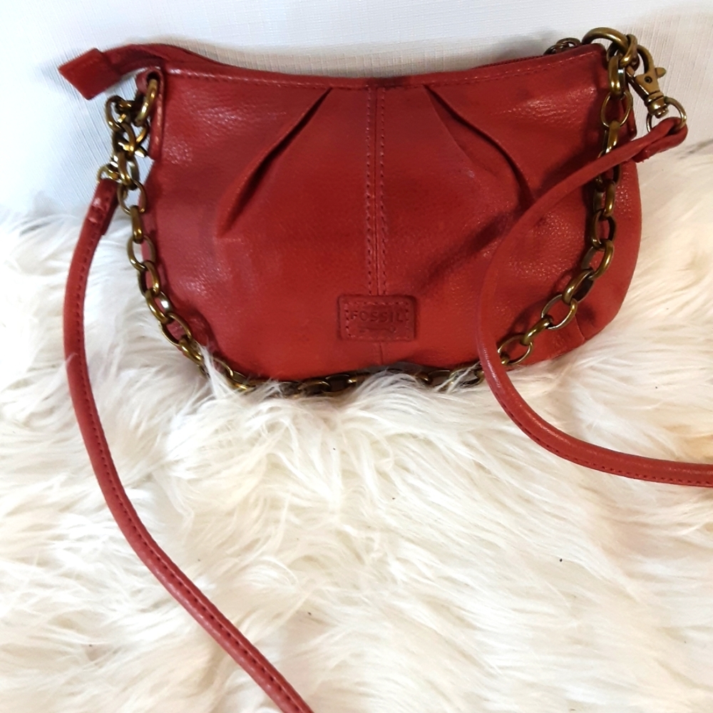 Fossil Small Leather Cross body bag 9" W X 7" W